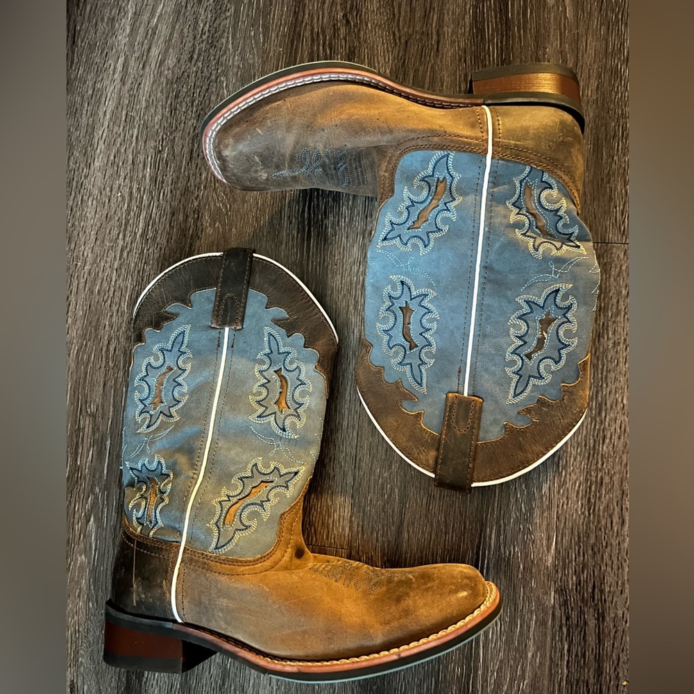 Laredo Isla Cowgirl Boots